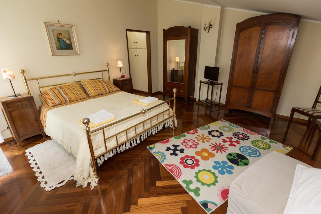 Patrian Bed and Breakfast Grottaferrata Rum bild