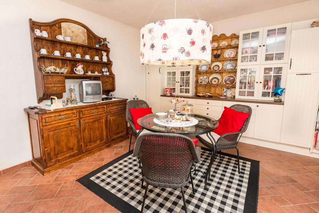 Patrian Bed and Breakfast Grottaferrata Exteriör bild